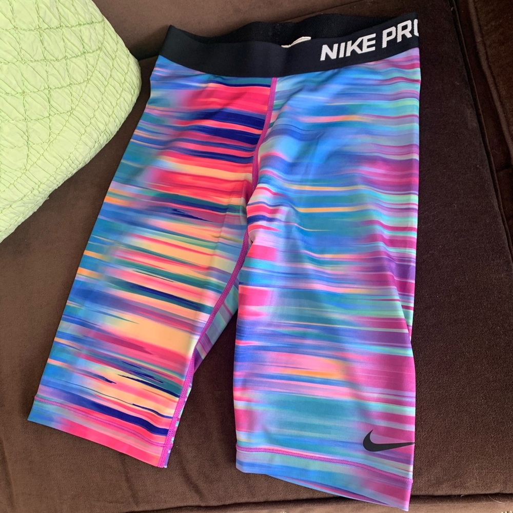 Nike Pro Biker Shorts size Small